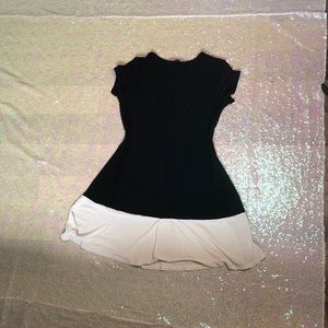 Black and white shirt sleeve flowy dress womens medium